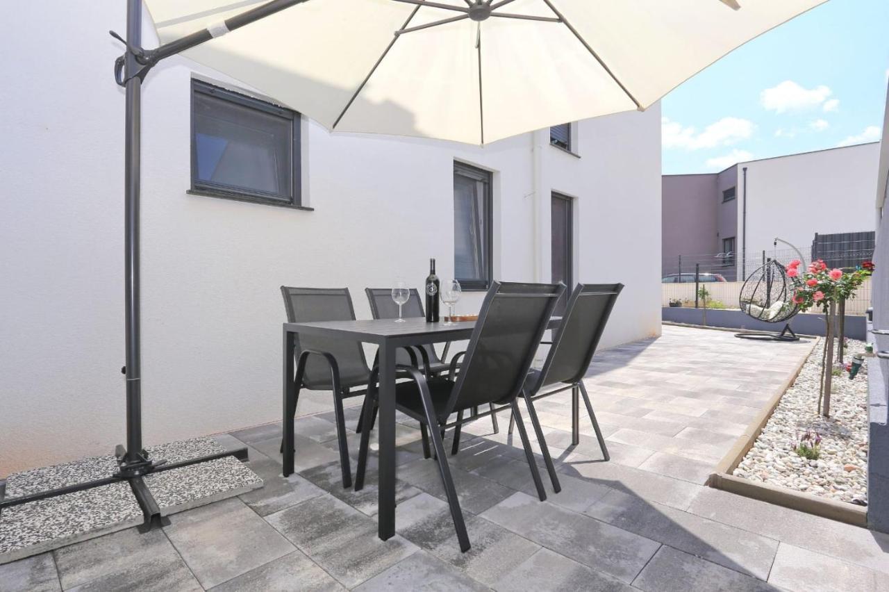 Apartment Garden Zadar Exterior foto